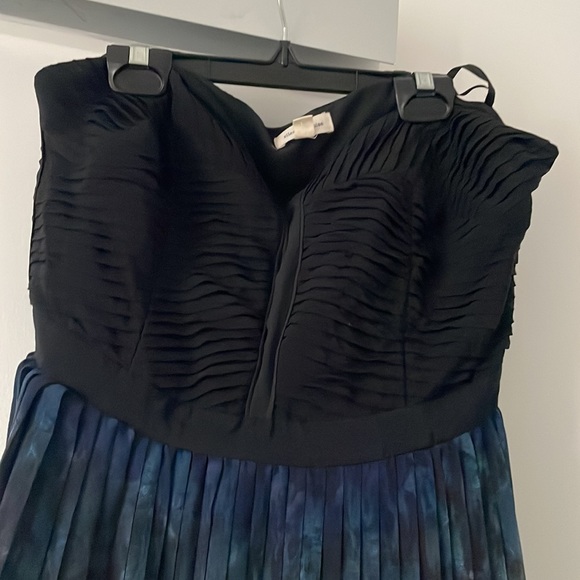 Strapless maxi dress - Picture 4 of 5